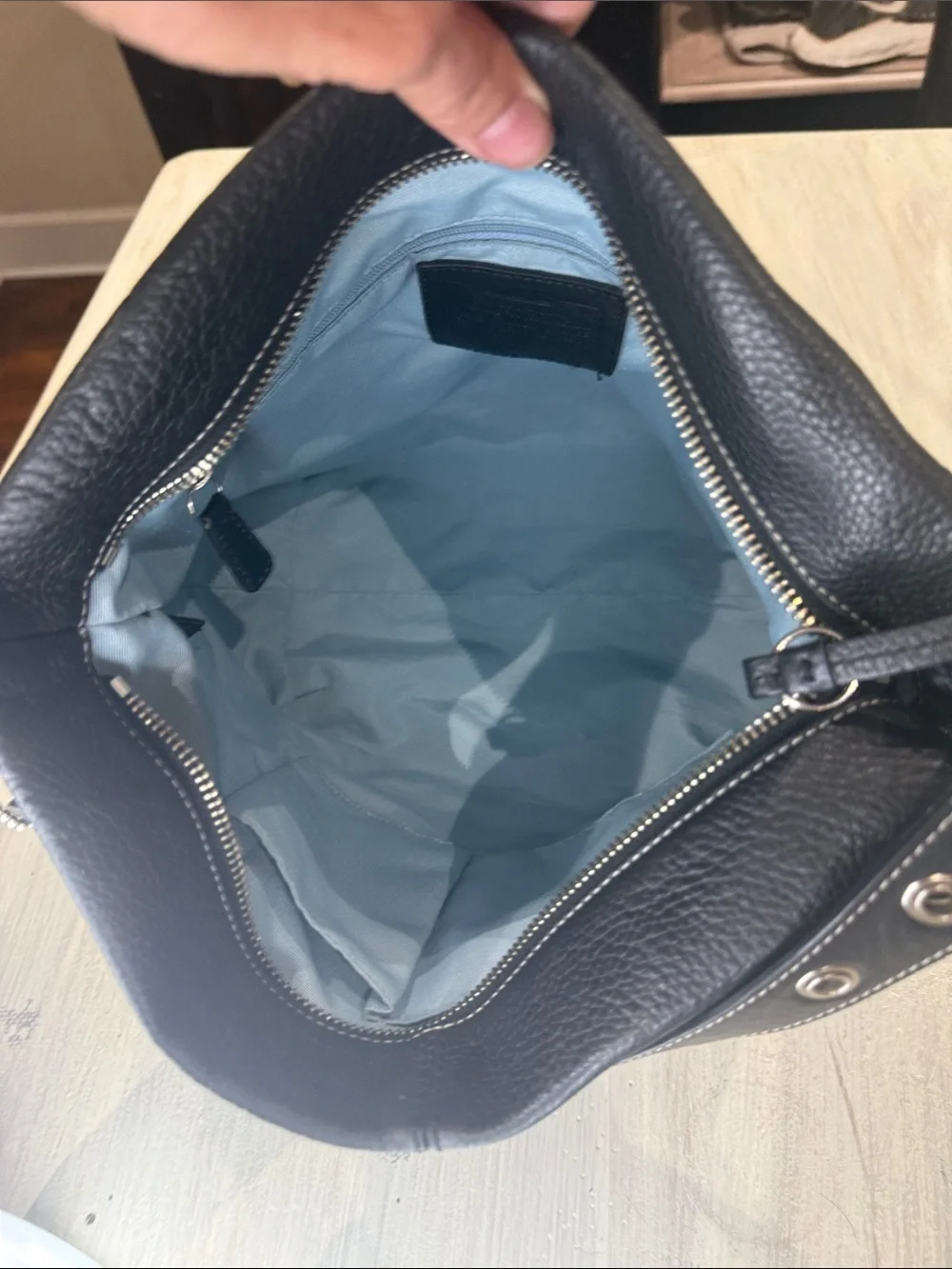 Vintage Y2K Classic SoHo Black Leather Hobo Bag - Timeless Everyday Carry